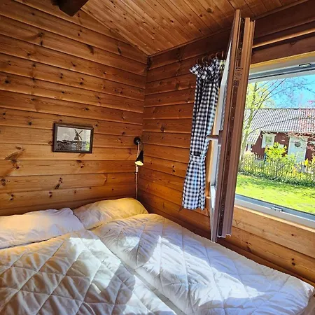 Feriehus Dieseesucht-lodge-am-fjord